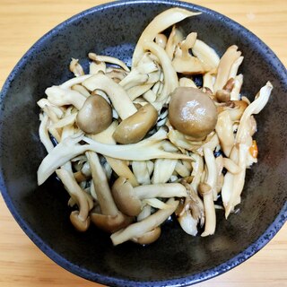 箸が止まらん！腸活きのこ炒め